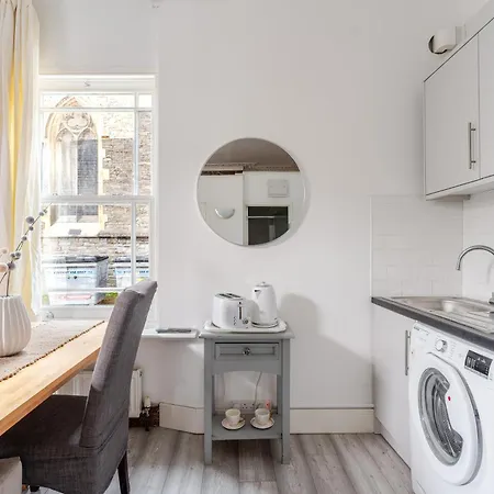 Apartment Beautiful 1 Bedroom In Clifton, Bristol